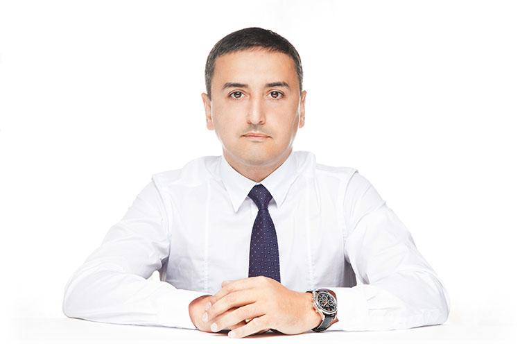 адвокат - Саркисов Валерий Игоревич